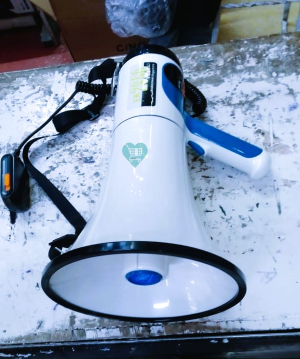 Lovernaj0027 Megaphone 2950