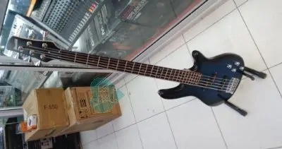 Guitar0085 guitar