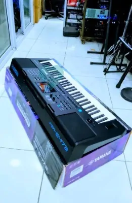 Yamaha Keyboard