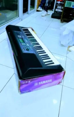Yamaha Keyboard