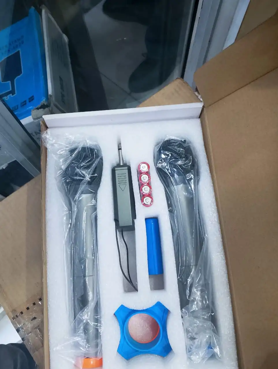 Omax Wireless Microphone UM-202 - Image 3